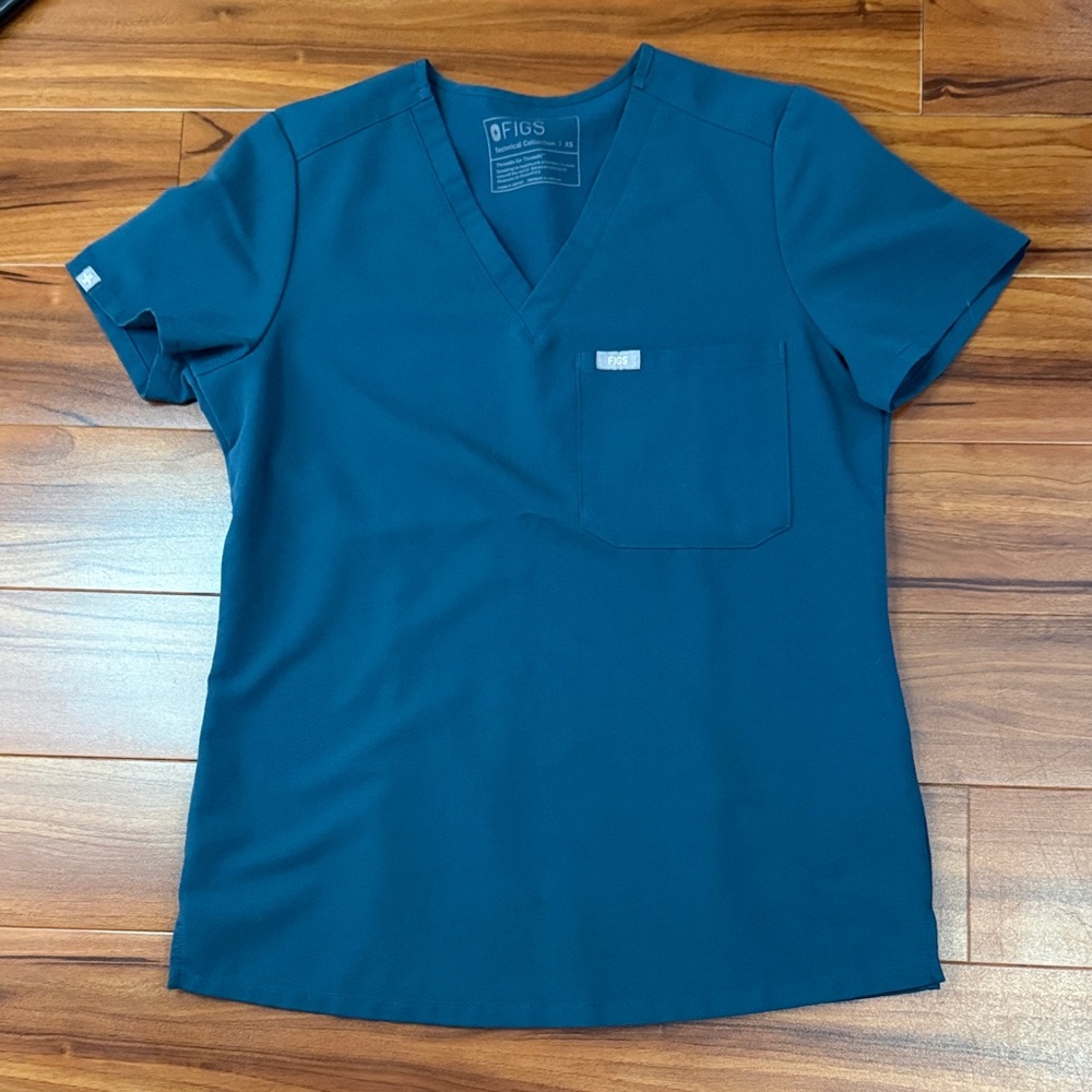 Figs Women's Figs One Pocket Scrub Top